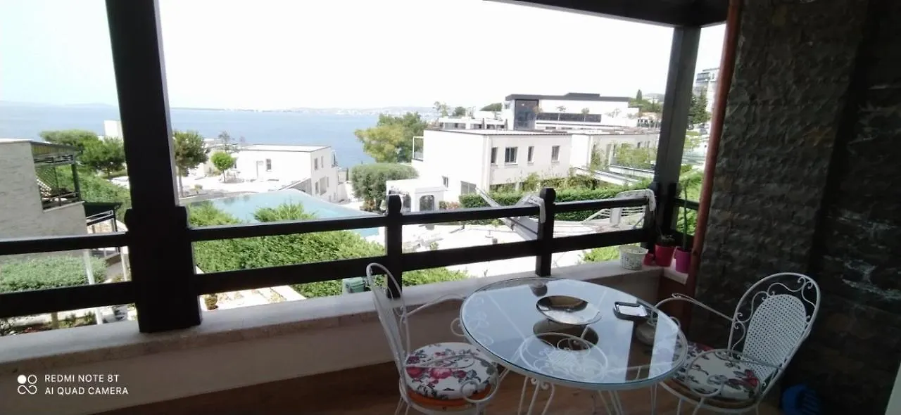 Apartment Artemis Beach House Vlorë