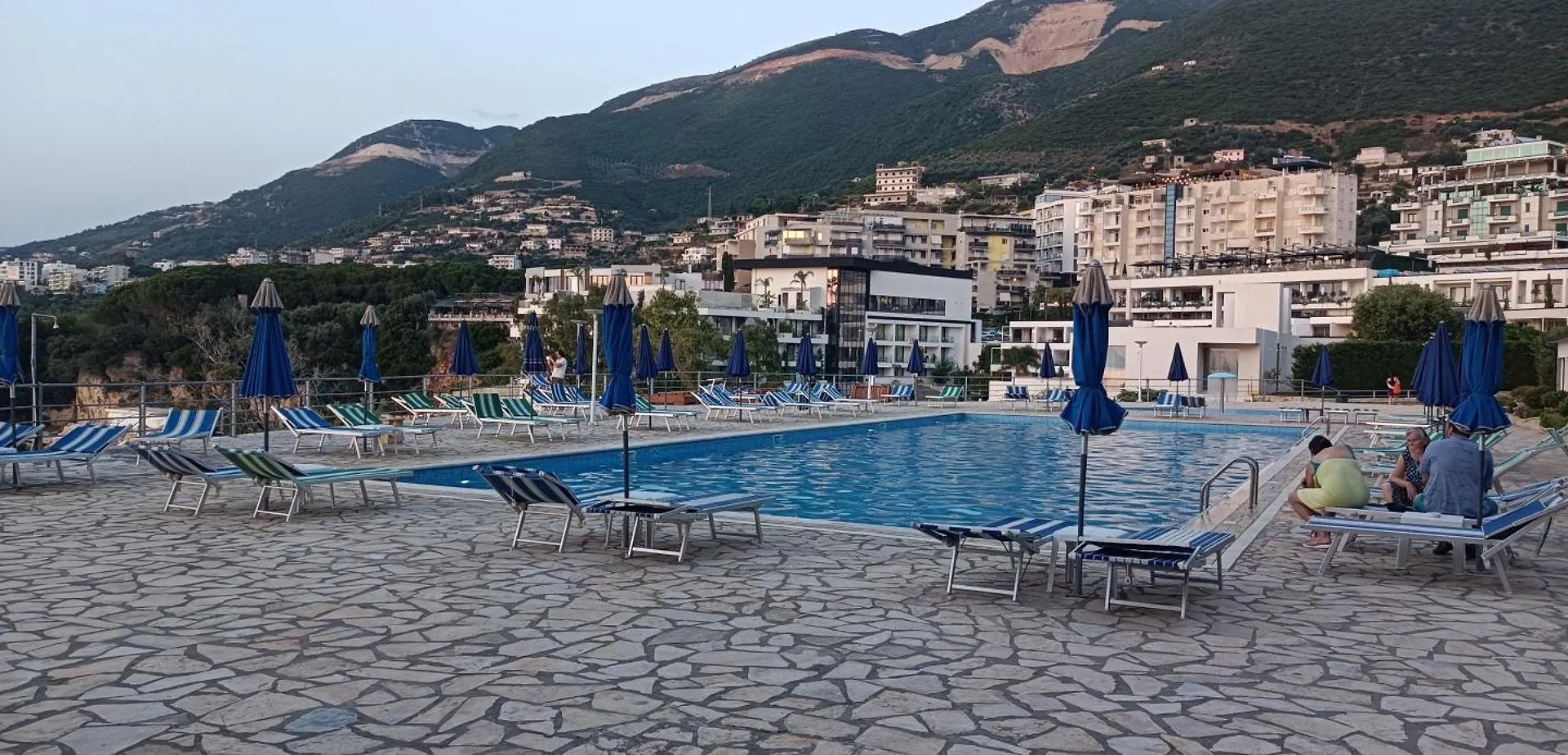 Apartment Artemis Beach House Vlorë